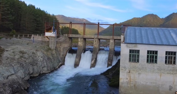 Экскурсия на Чемальскую ГЭС